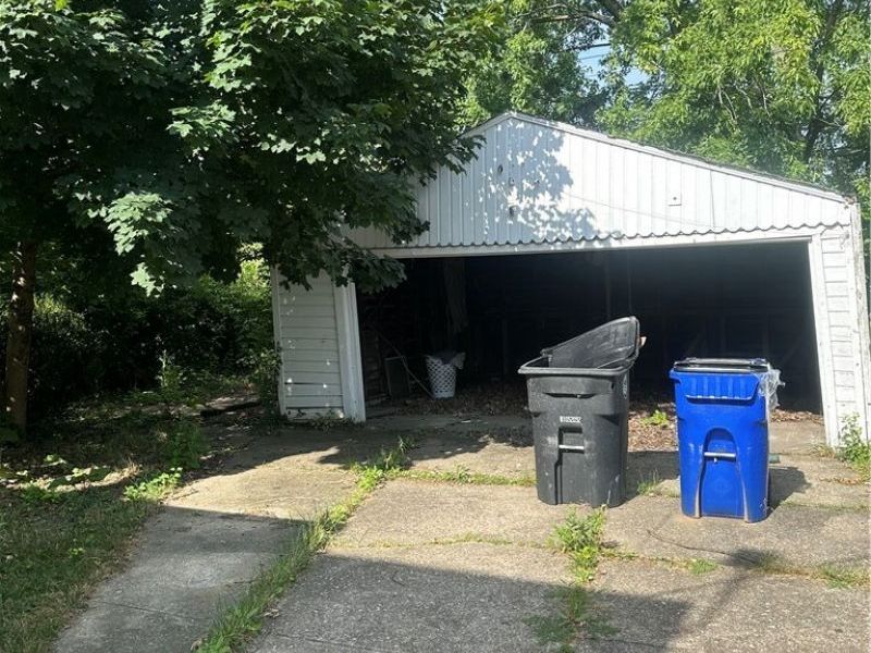 4154 E 153rd Street, Cleveland, OH 44128 Photo 5