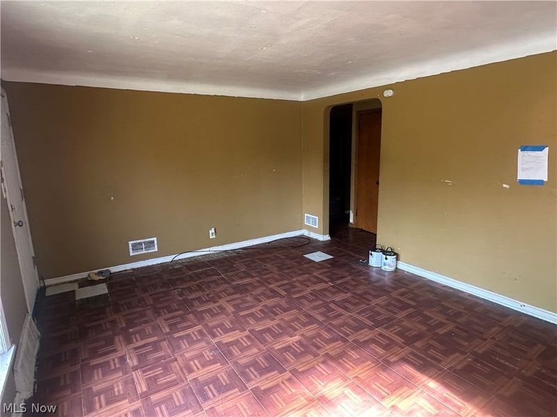 4154 E 153rd Street, Cleveland, OH 44128 Photo 8