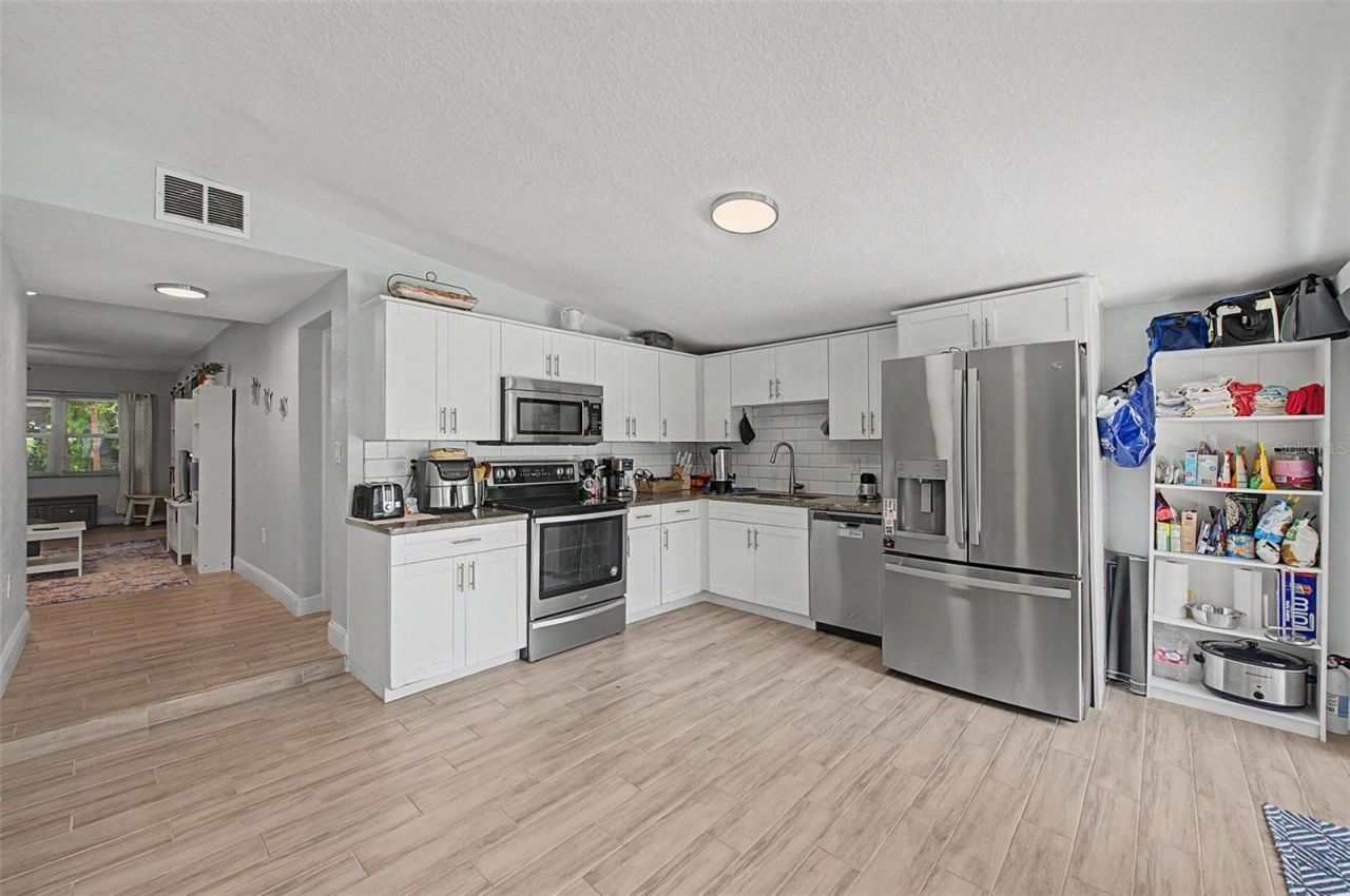 2767 Belle Haven Drive, Clearwater, FL 33763 Photo