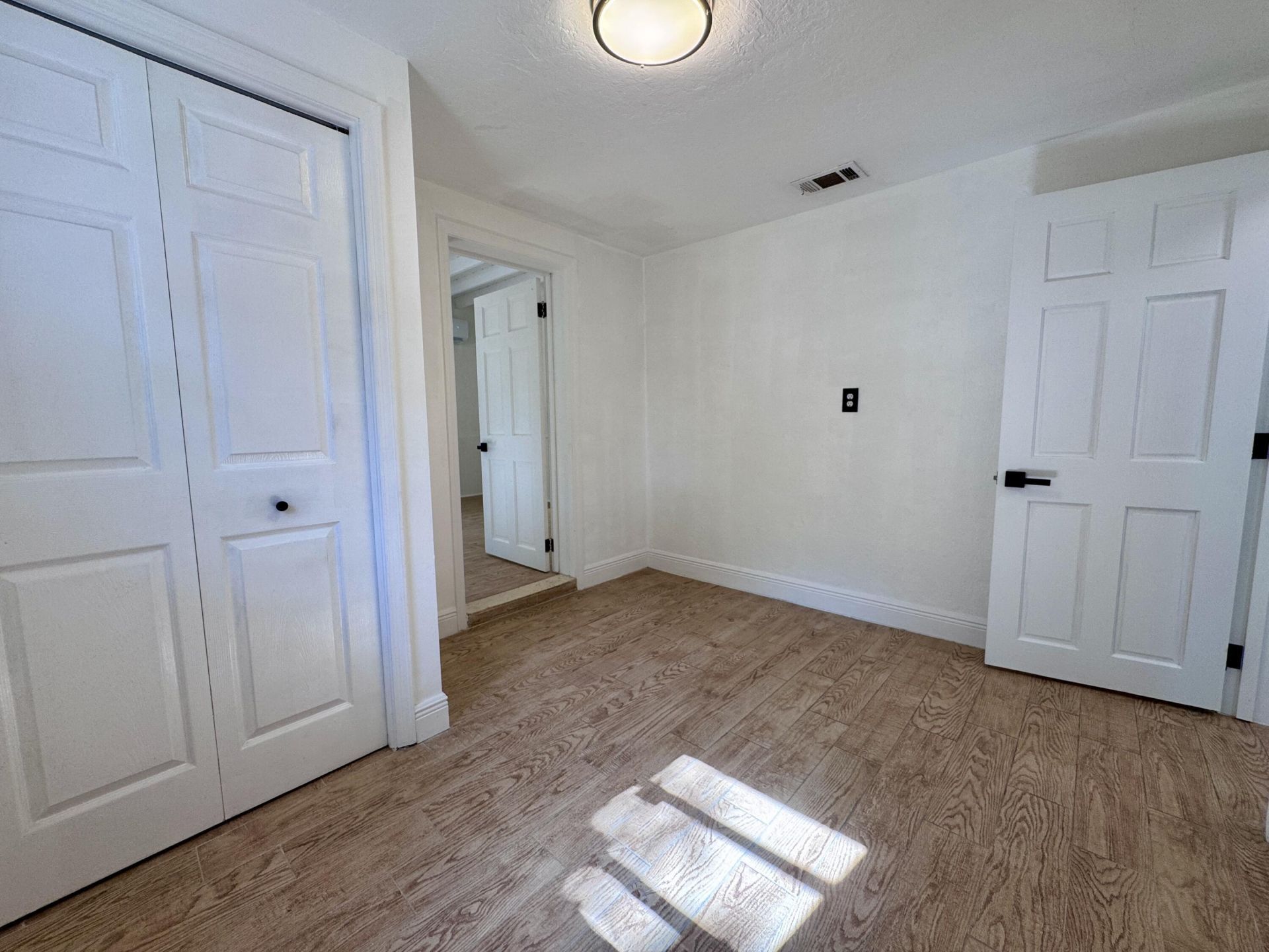 2390 SW 18th Avenue, Fort Lauderdale, FL 33315 Photo