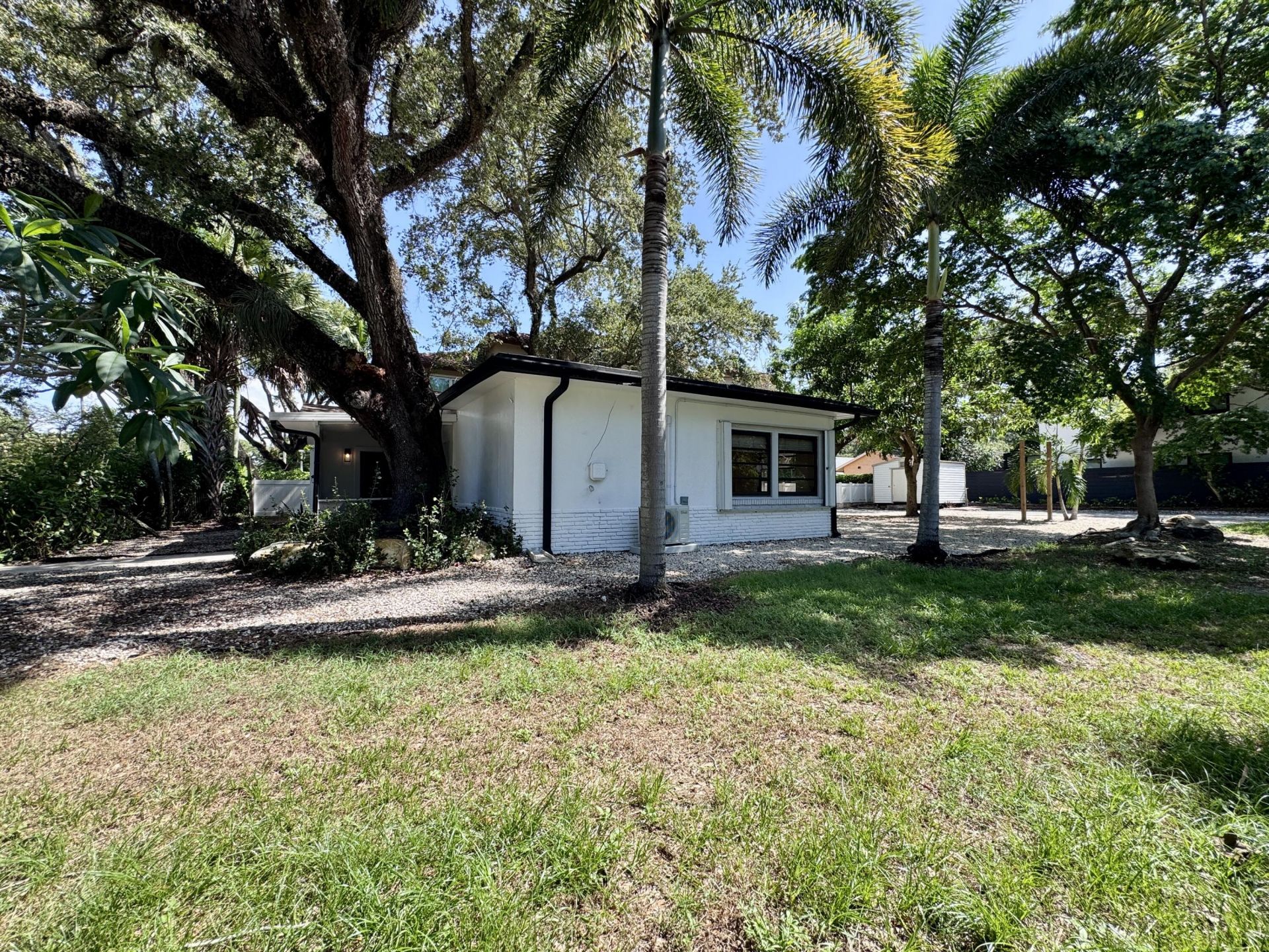 2390 SW 18th Avenue, Fort Lauderdale, FL 33315 Photo