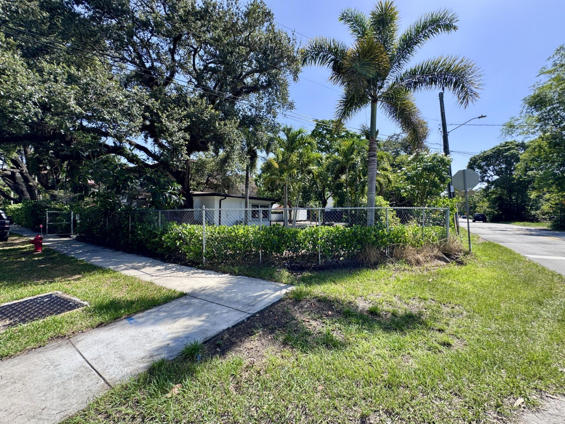 2390 SW 18th Avenue, Fort Lauderdale, FL 33315 Photo