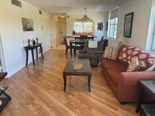 2000 S Federal Highway, Unit 301, Boynton Beach, FL 33435 Photo