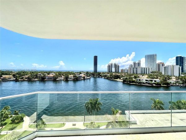 19707 Turnberry Way , Unit 10E, Aventura, FL 33180