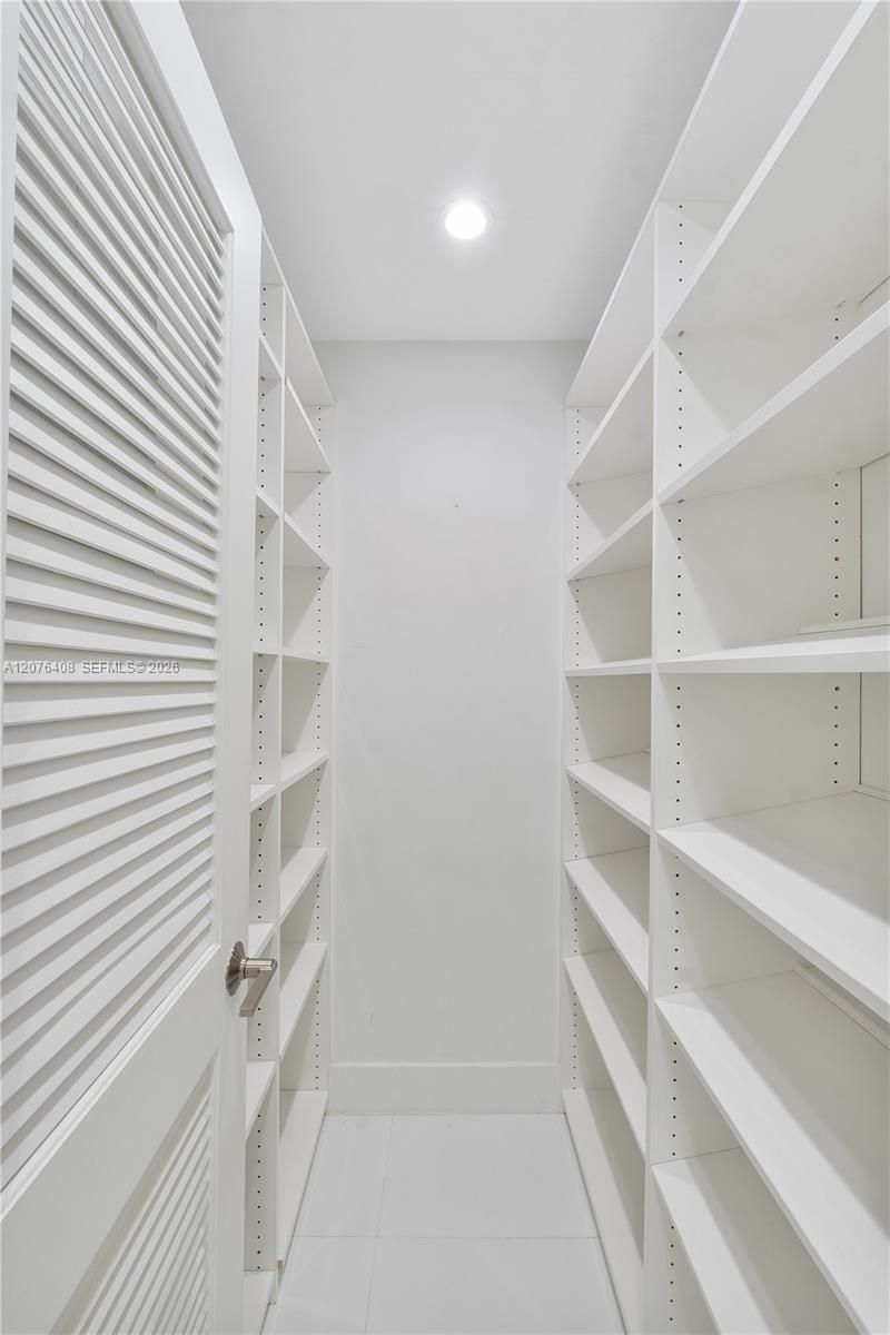 90 Edgewater Dr , Unit 104, Coral Gables, FL 33133 Photo