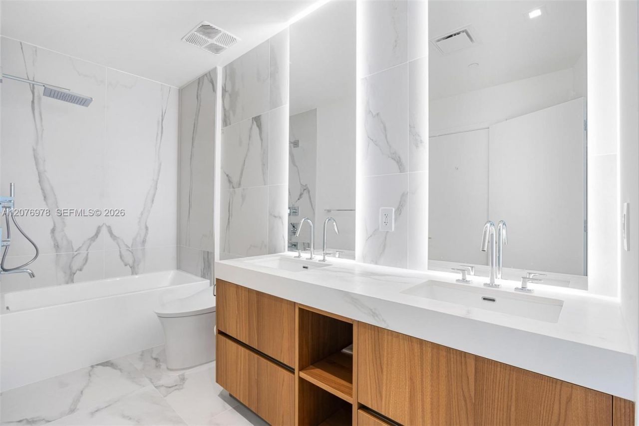 1400 Biscayne Blvd, Unit 2507, Miami, FL 33132 Photo