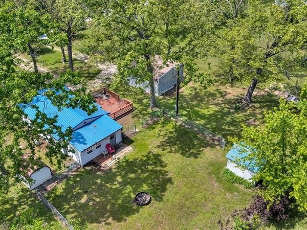 1164 Pawnee Drive , Cuba, MO 65453