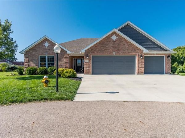 1004 Plymouth Court, Troy, OH 45373