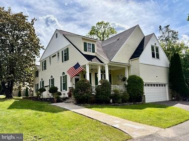 232 MARYLAND AVENUE , HAMILTON, VA 20158