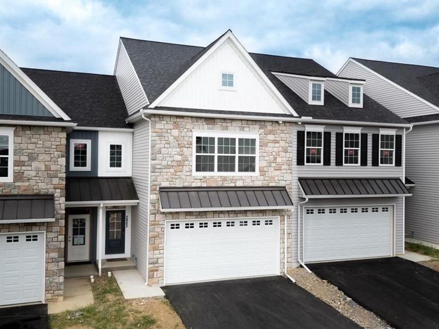 2444 Spring Water Circle , Lancaster, PA 17601 Main Photo