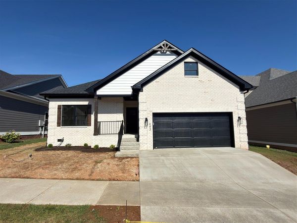 643 Boston Park Drive , Bowling Green, KY 42103