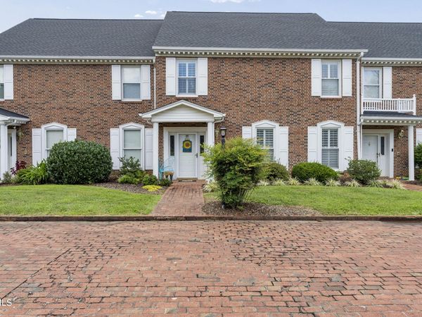 112 Barberry Road, Unit # 37, Johnson City, TN 37604