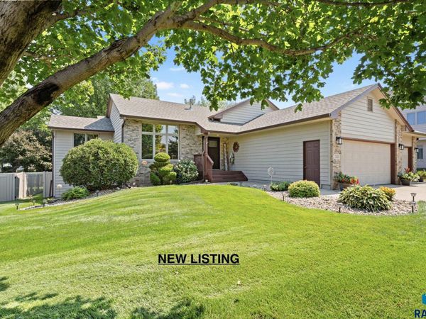 2620 S Rutgers Ave, Sioux Falls, SD 57106