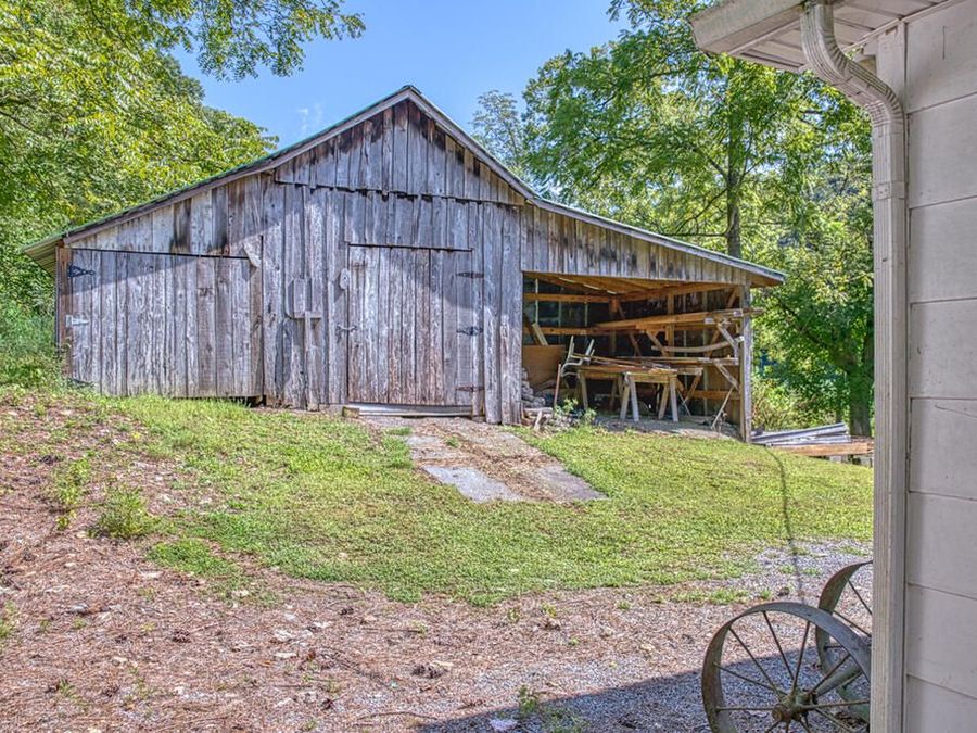 Property Image 38
