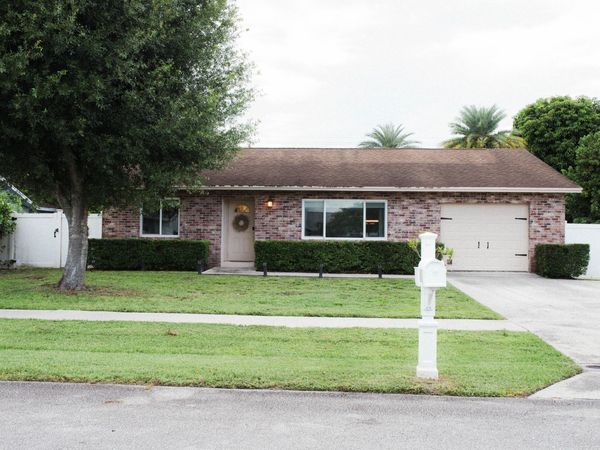 113 Cortes Avenue, Royal Palm Beach, FL 33411