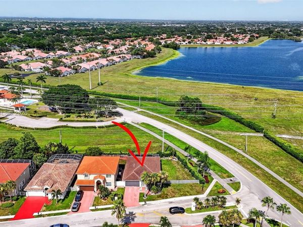 18360 Coral Isles Dr , Boca Raton, FL 33498