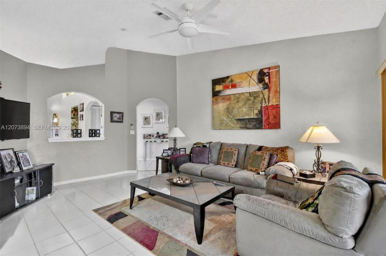 18360 Coral Isles Dr , Boca Raton, FL 33498 Photo