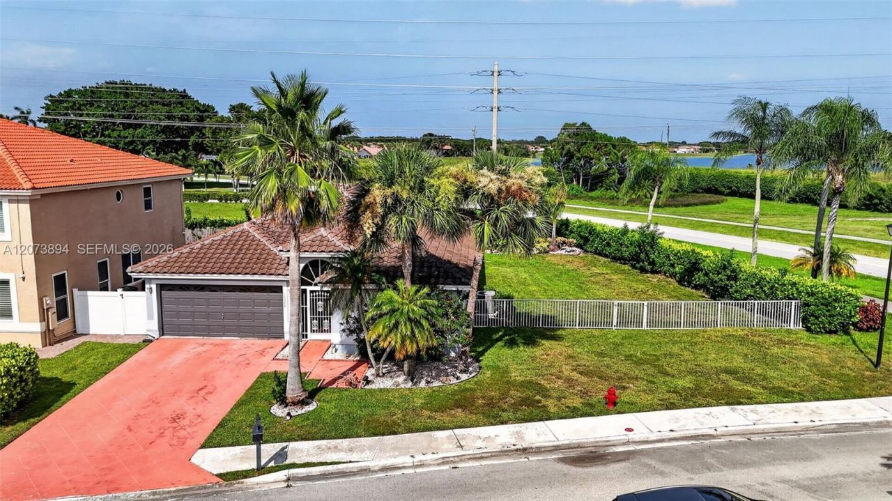 18360 Coral Isles Dr , Boca Raton, FL 33498 Photo