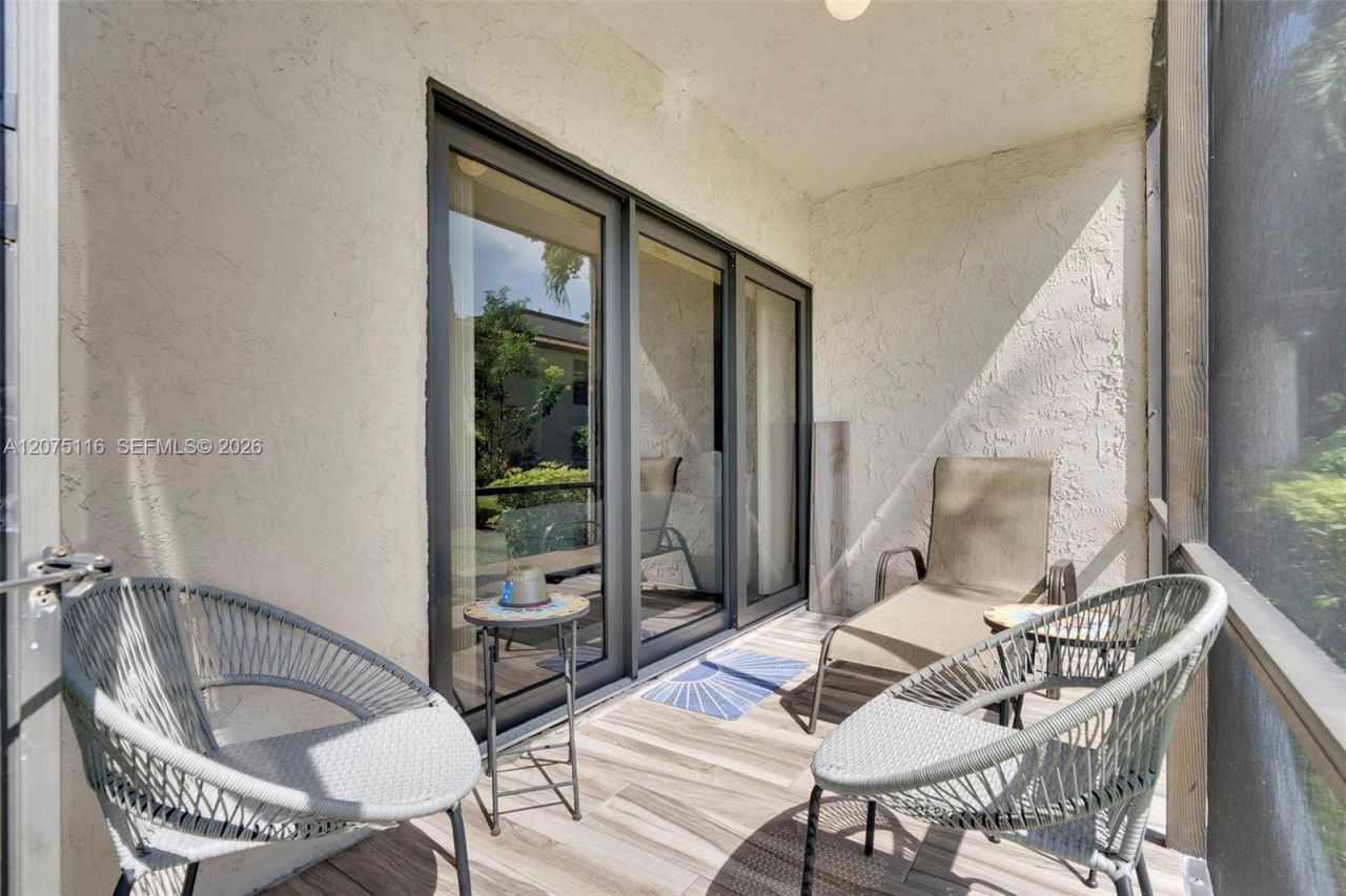 21682 Cypress Rd, Unit 11E, Boca Raton, FL 33433 Photo