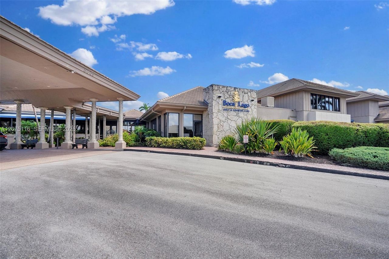 21682 Cypress Rd, Unit 11E, Boca Raton, FL 33433 Photo