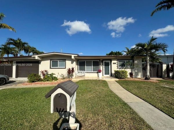 5505 W 14th Ln , Hialeah, FL 33012