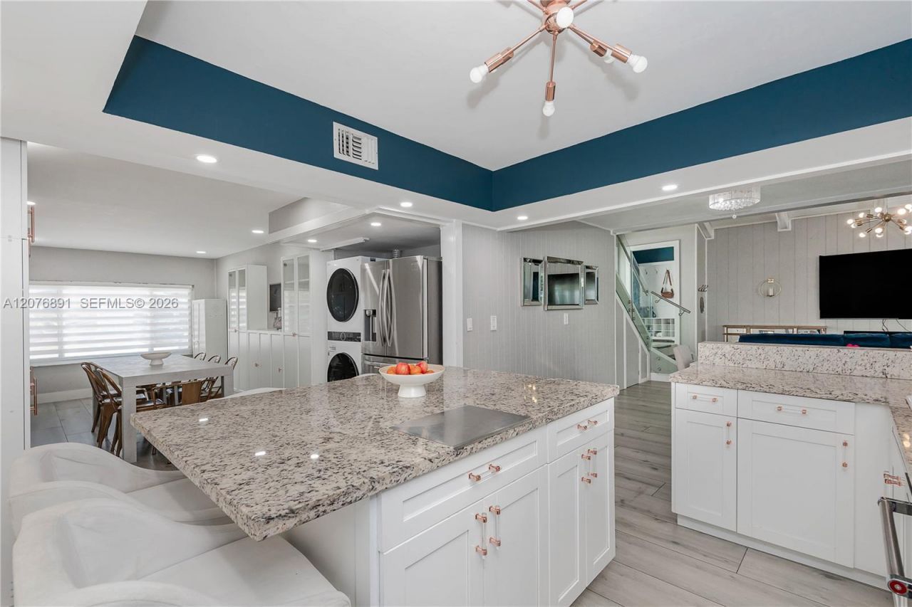 928 NW 106th Ave Cir , Miami, FL 33172 Photo