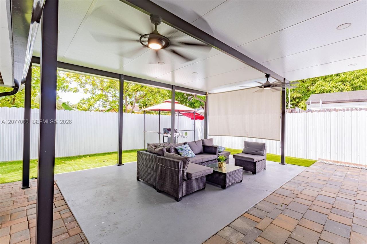 350 W 16th St, Hialeah, FL 33010 Photo