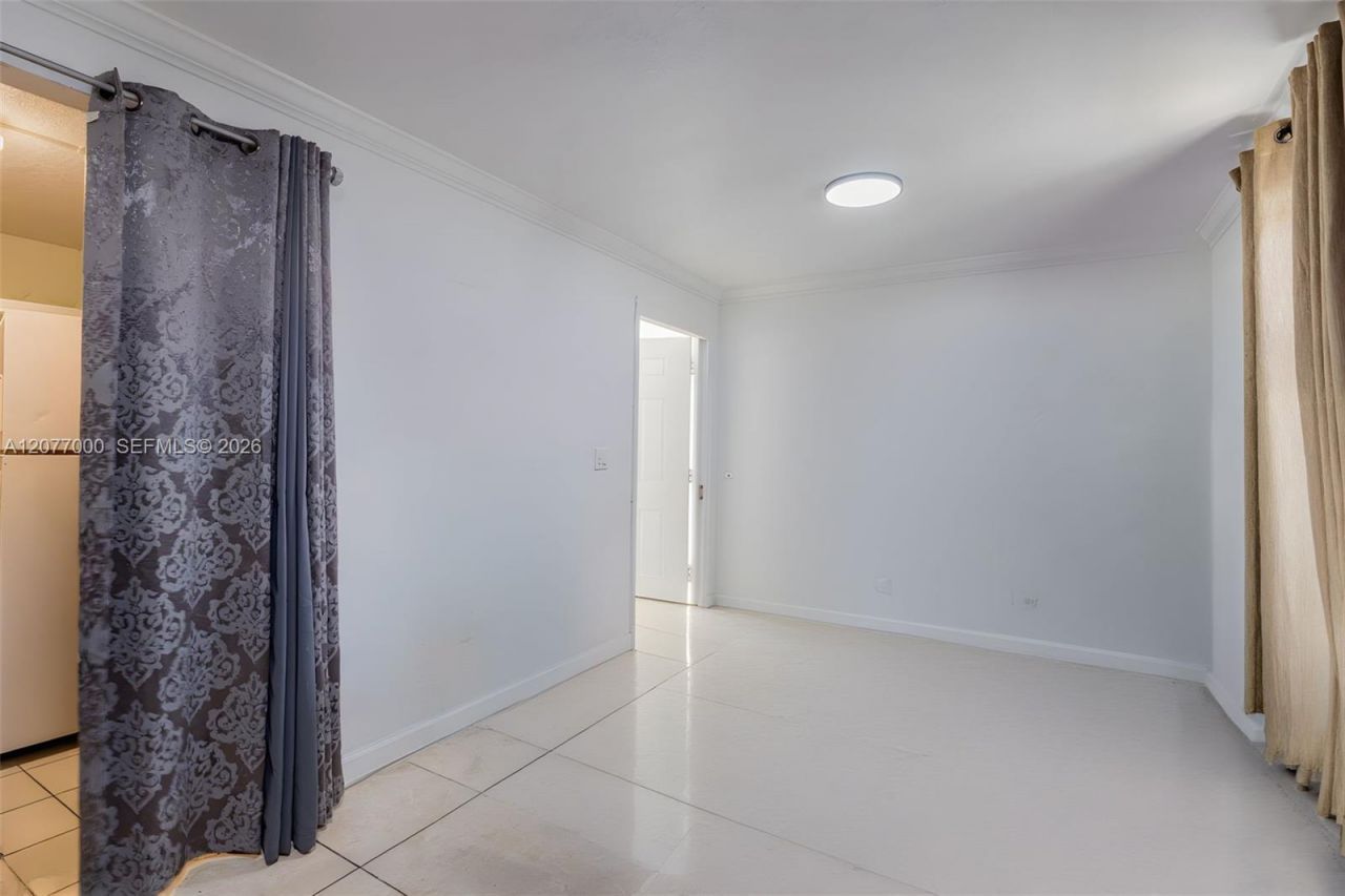 350 W 16th St, Hialeah, FL 33010 Photo