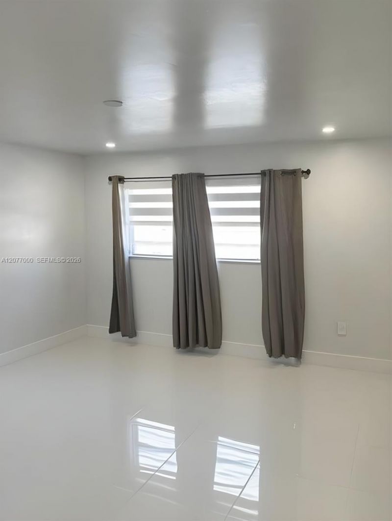 350 W 16th St, Hialeah, FL 33010 Photo