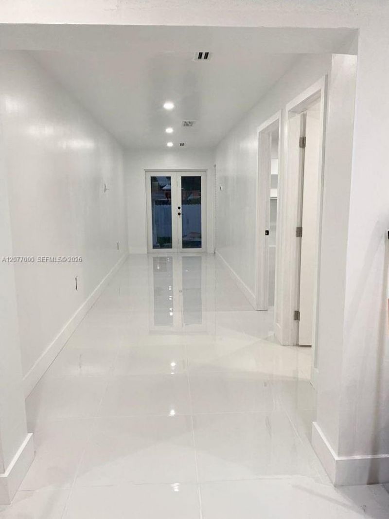 350 W 16th St, Hialeah, FL 33010 Photo