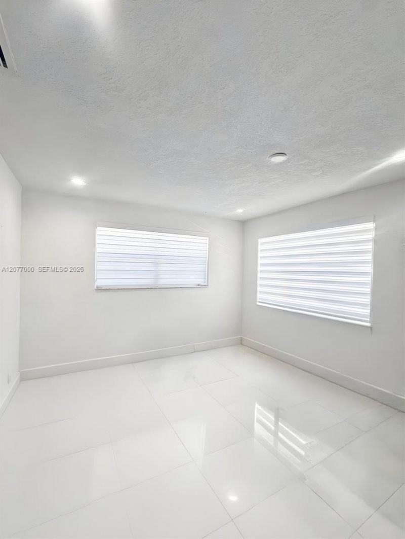 350 W 16th St, Hialeah, FL 33010 Photo