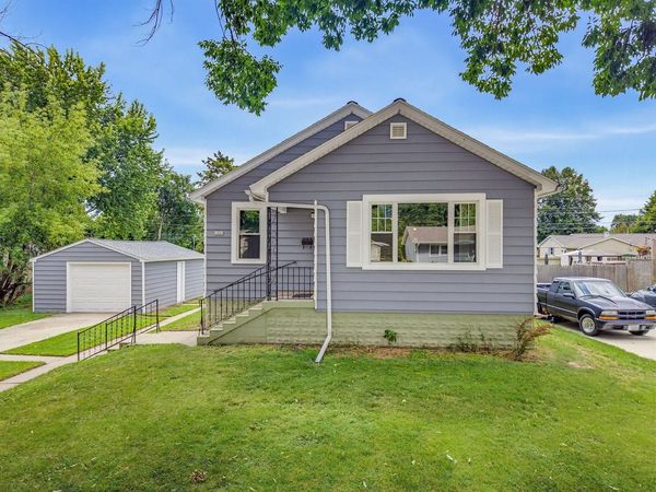 1021 Wilson AVENUE, Sheboygan, WI 53081