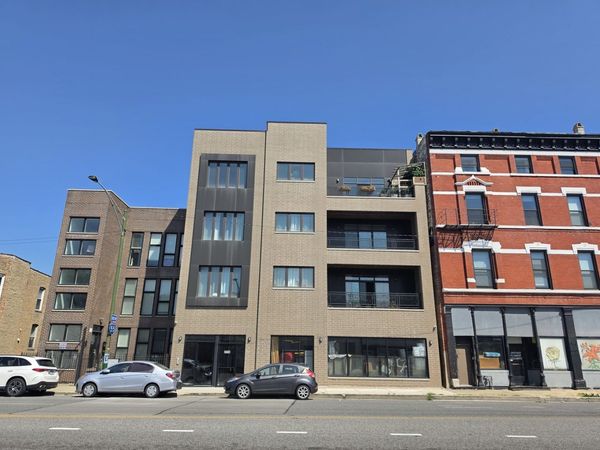 2910 S Archer Avenue , Unit 2B, Chicago, IL 60608