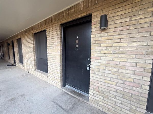 510 W Marvin Avenue, Unit 112, Waxahachie, TX 75165