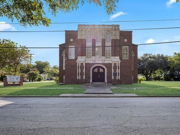 100 Craig Street, Hillsboro, TX 76645
