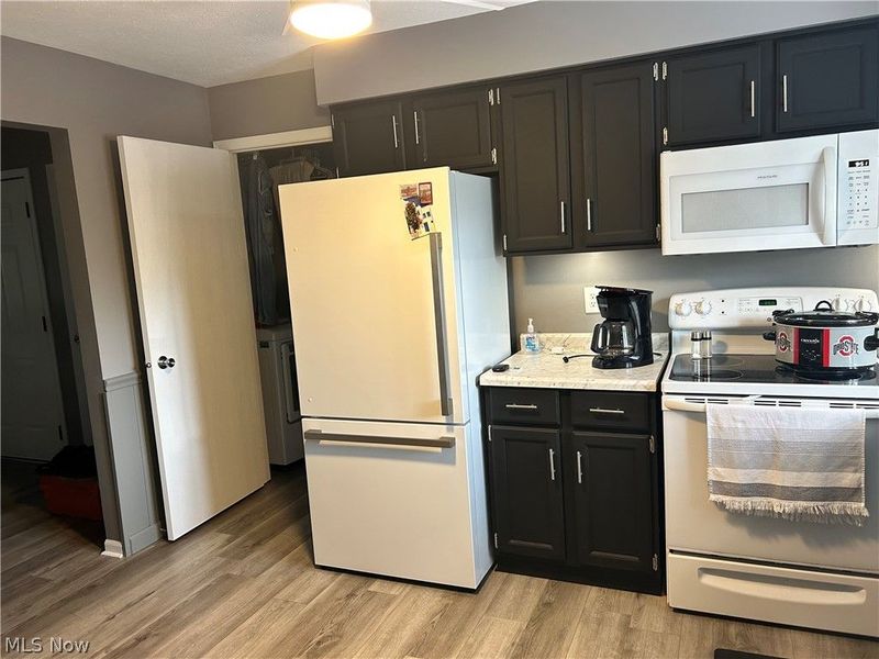 852 Pearson Circle, Unit 4, Boardman, OH 44512 Photo 32