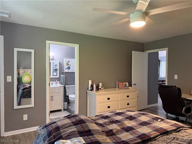 852 Pearson Circle, Unit 4, Boardman, OH 44512 Photo 7