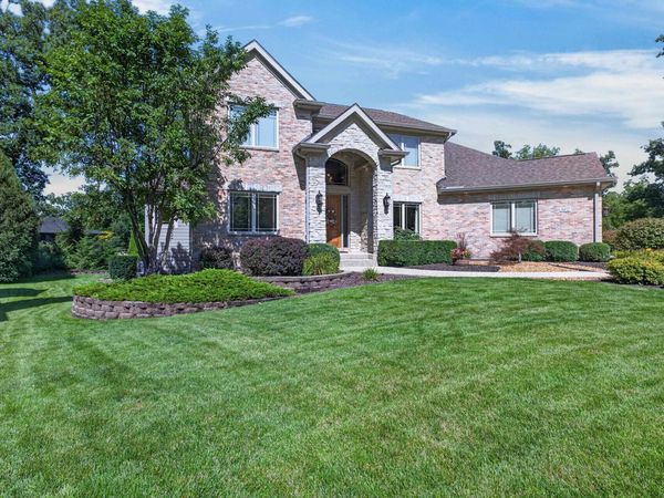 5472 Woodland Way, LOVES PARK, IL 61111