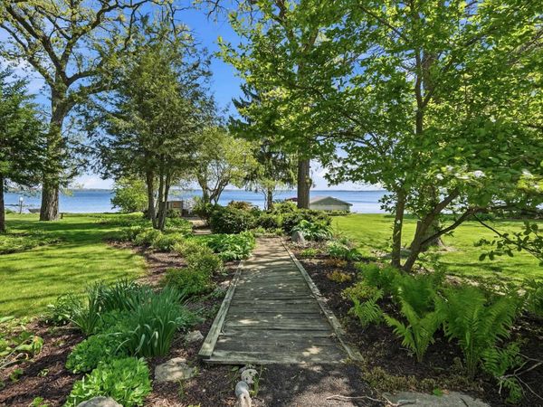 2224 Hwy 51, Stoughton, WI 53589