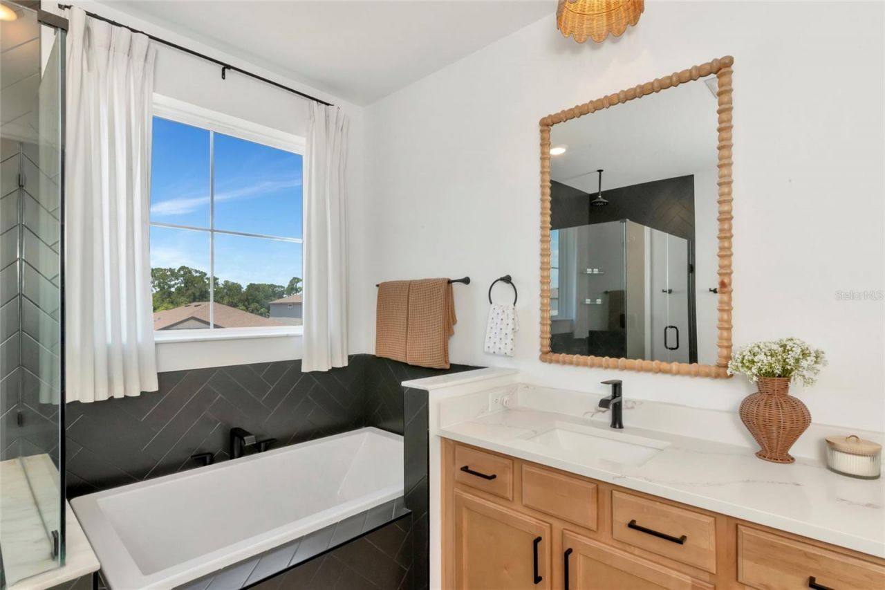 8736 Windlass Cove , Parrish, FL 34219 Photo