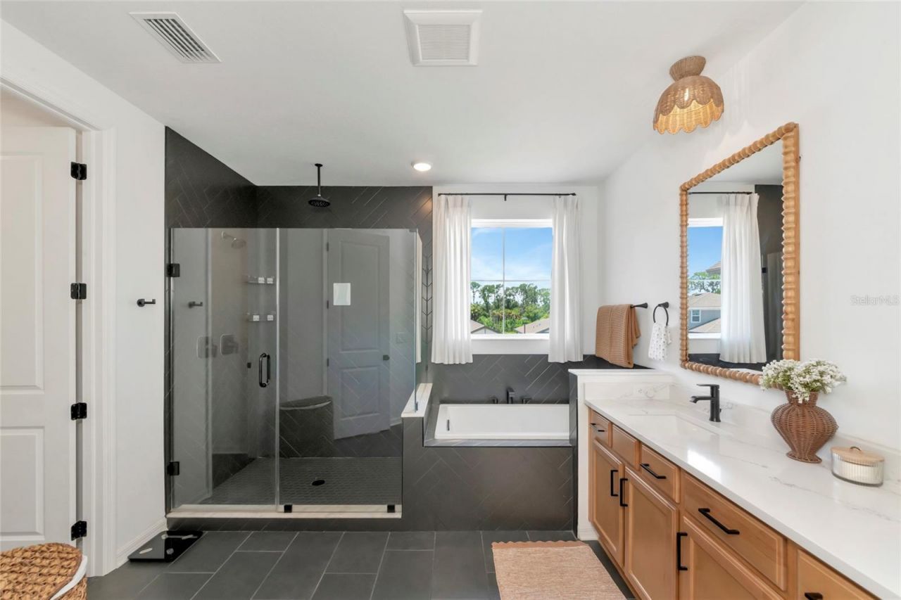 8736 Windlass Cove , Parrish, FL 34219 Photo