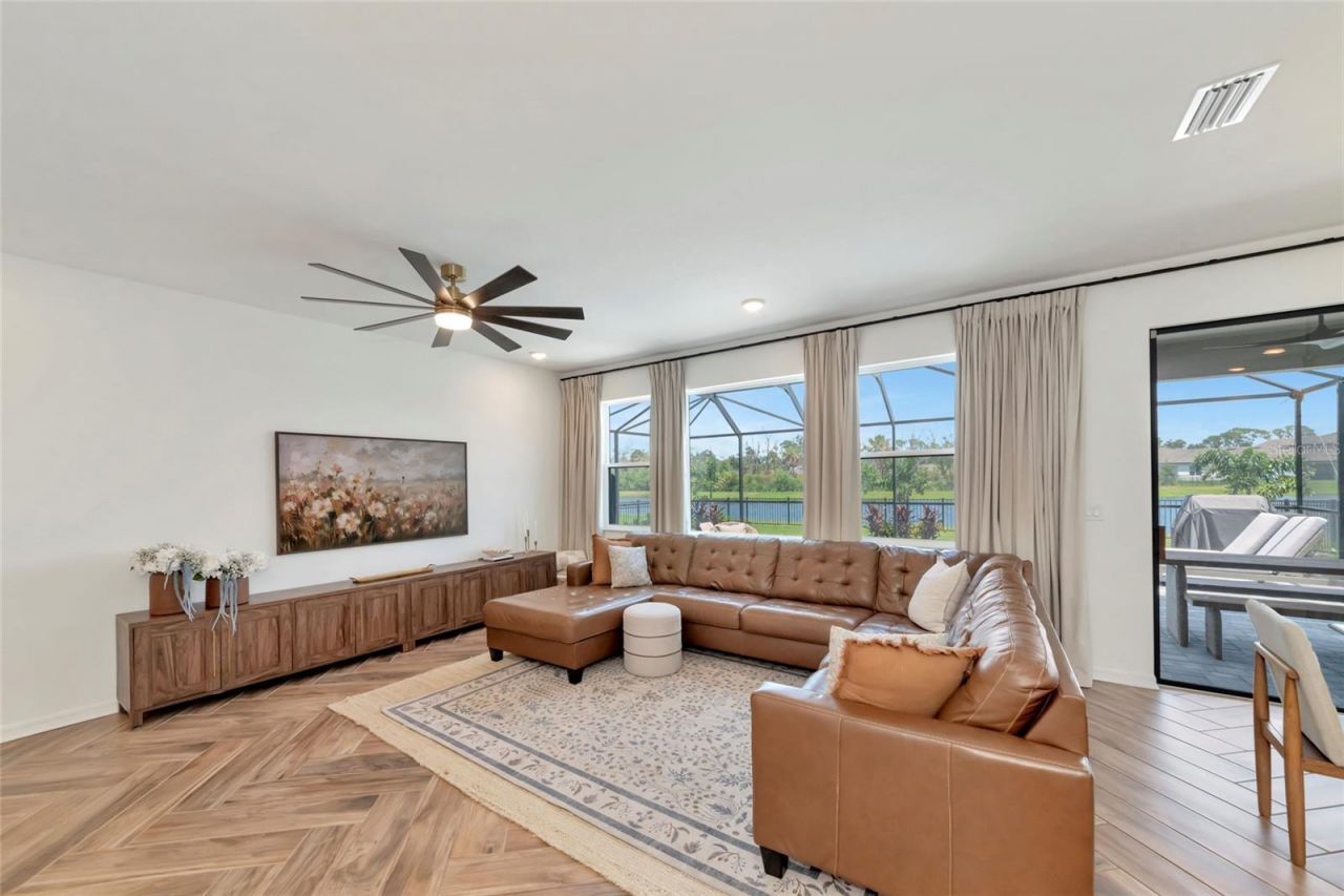 8736 Windlass Cove , Parrish, FL 34219 Photo