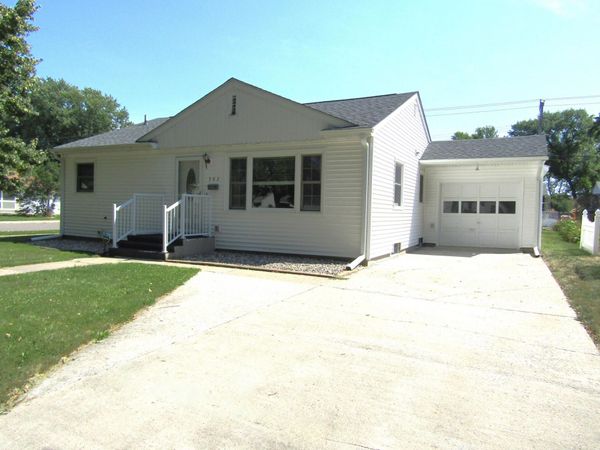 302 S 12th Street , Montevideo, MN 56265