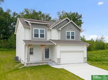 17451 Tucker Street, Bennington, NE 68007