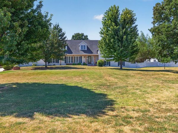 3122 W 27th Street, Joplin, MO 64804