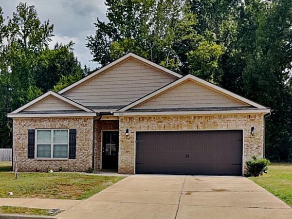 5071 SHELLBACK DR, Millington, TN 38053