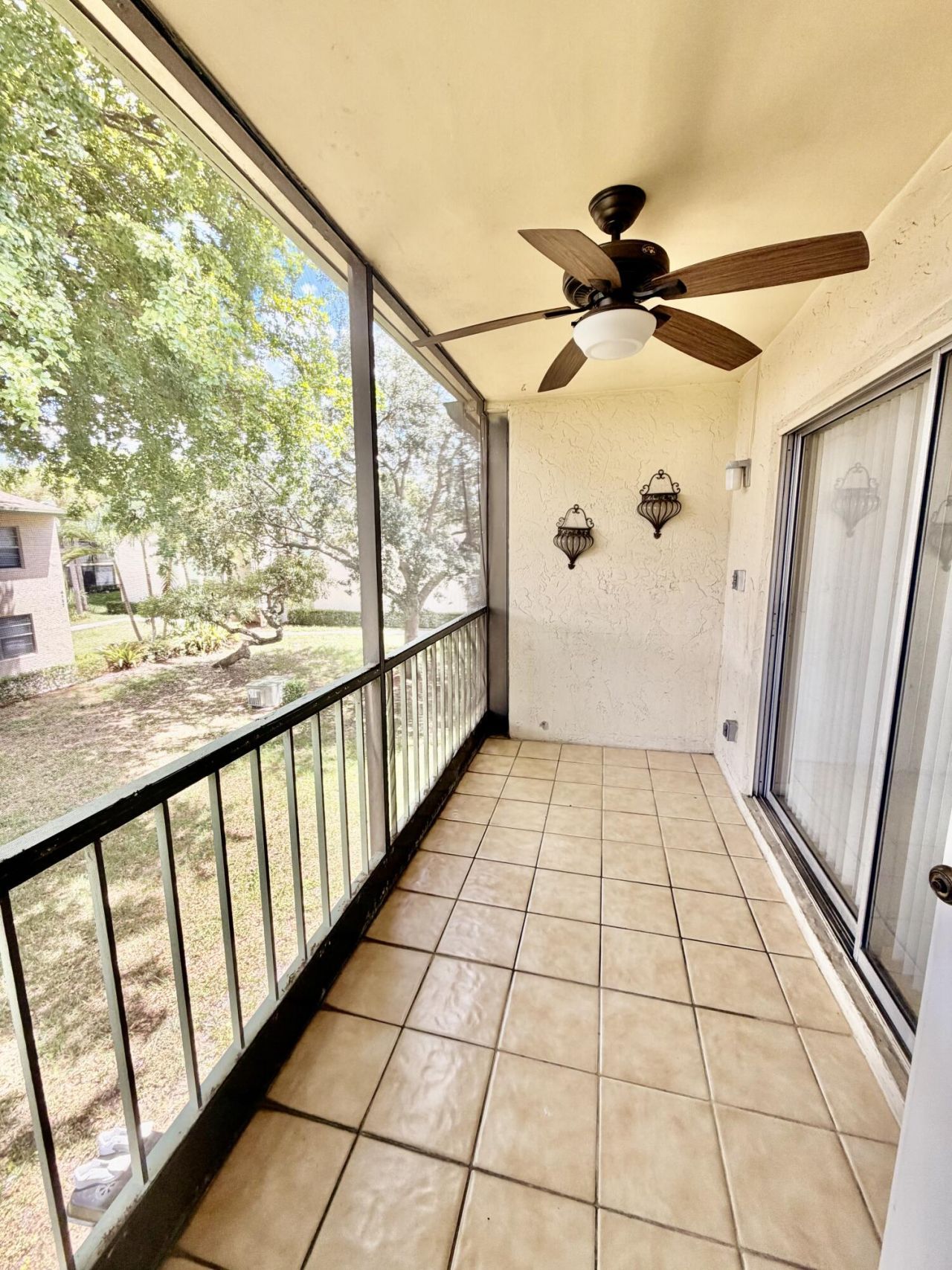 4159 NW 90th Avenue, Unit 204, Coral Springs, FL 33065 Photo