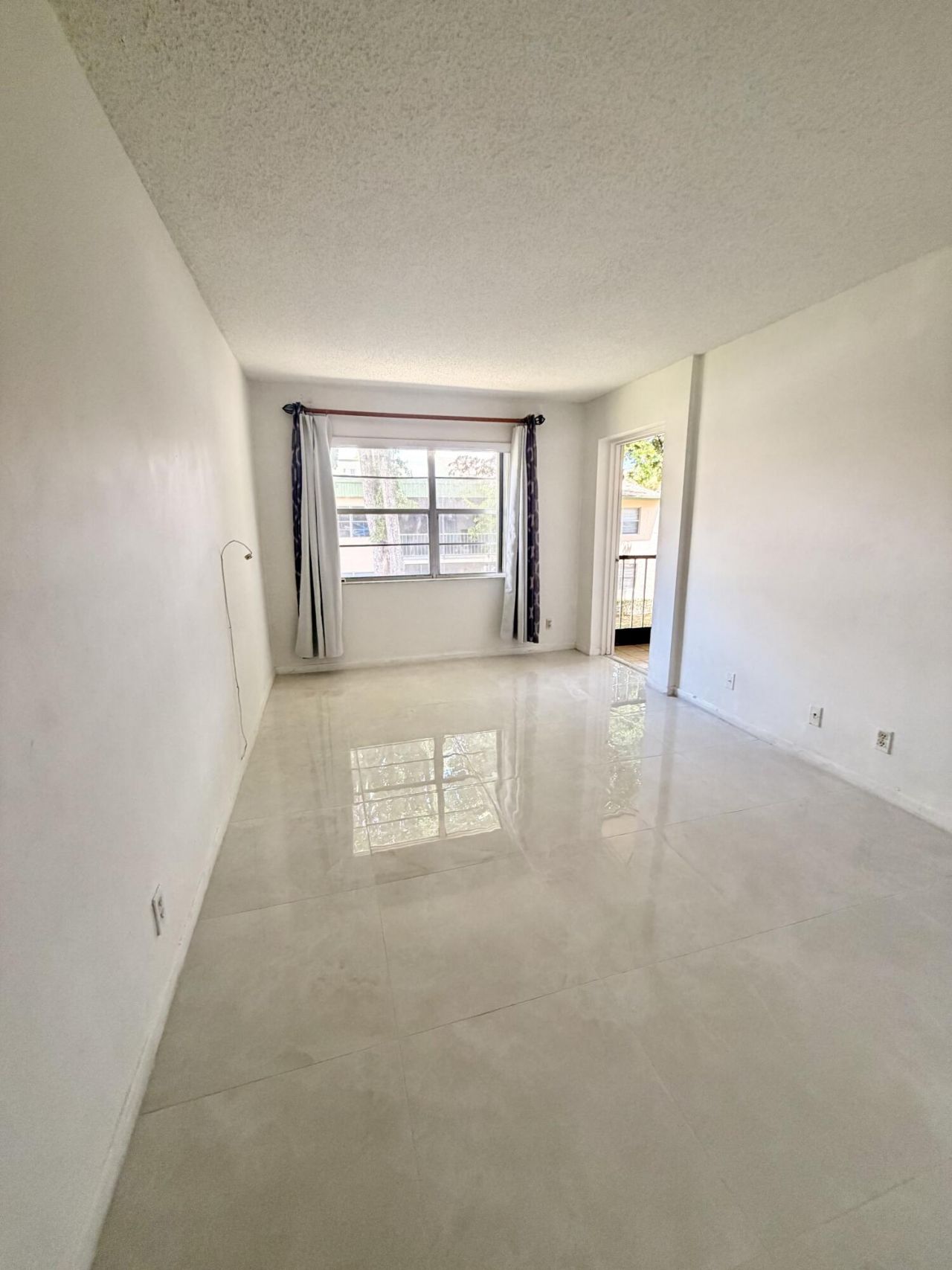 4159 NW 90th Avenue, Unit 204, Coral Springs, FL 33065 Photo