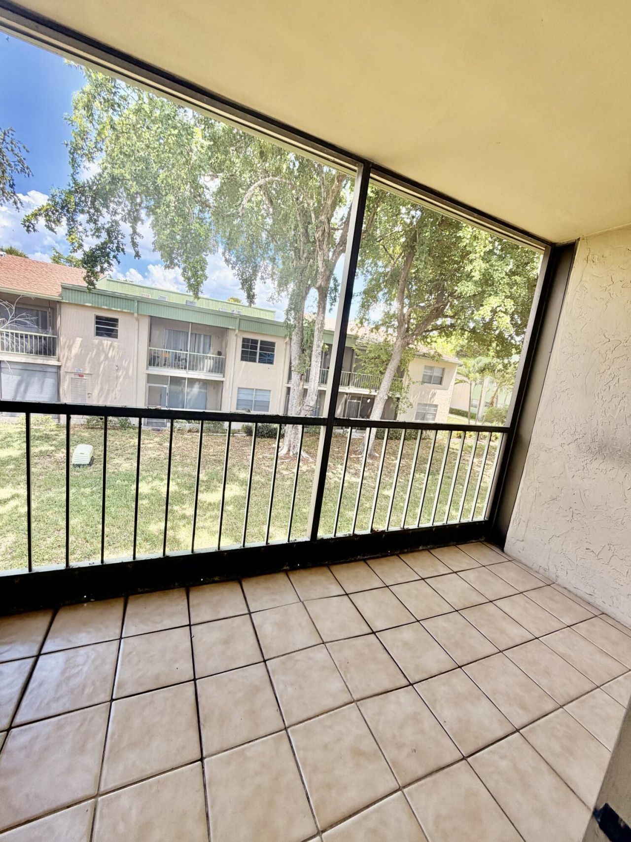 4159 NW 90th Avenue, Unit 204, Coral Springs, FL 33065 Photo