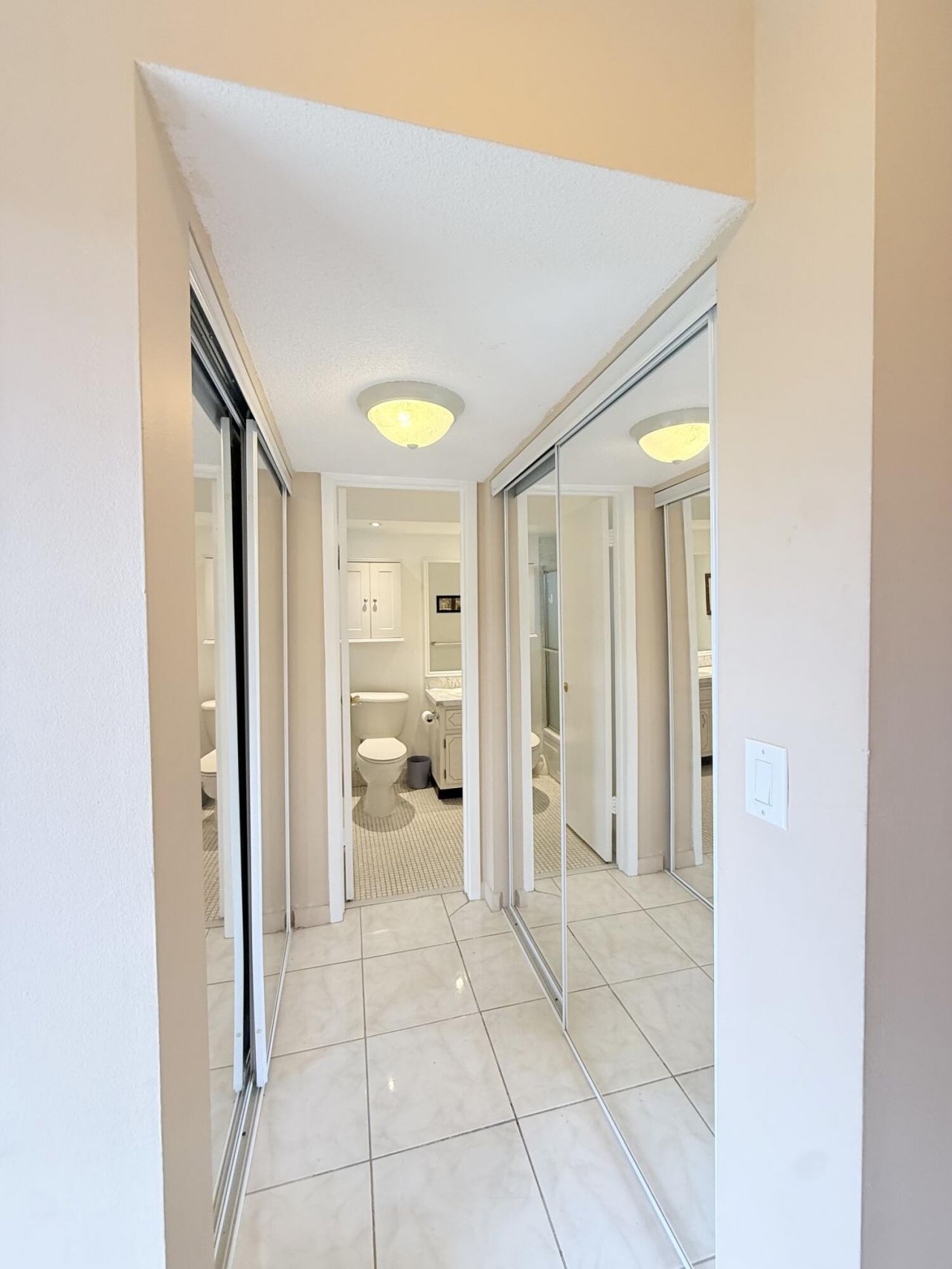 2800 NW 47th Terrace, Unit 106B, Lauderdale Lakes, FL 33313 Photo